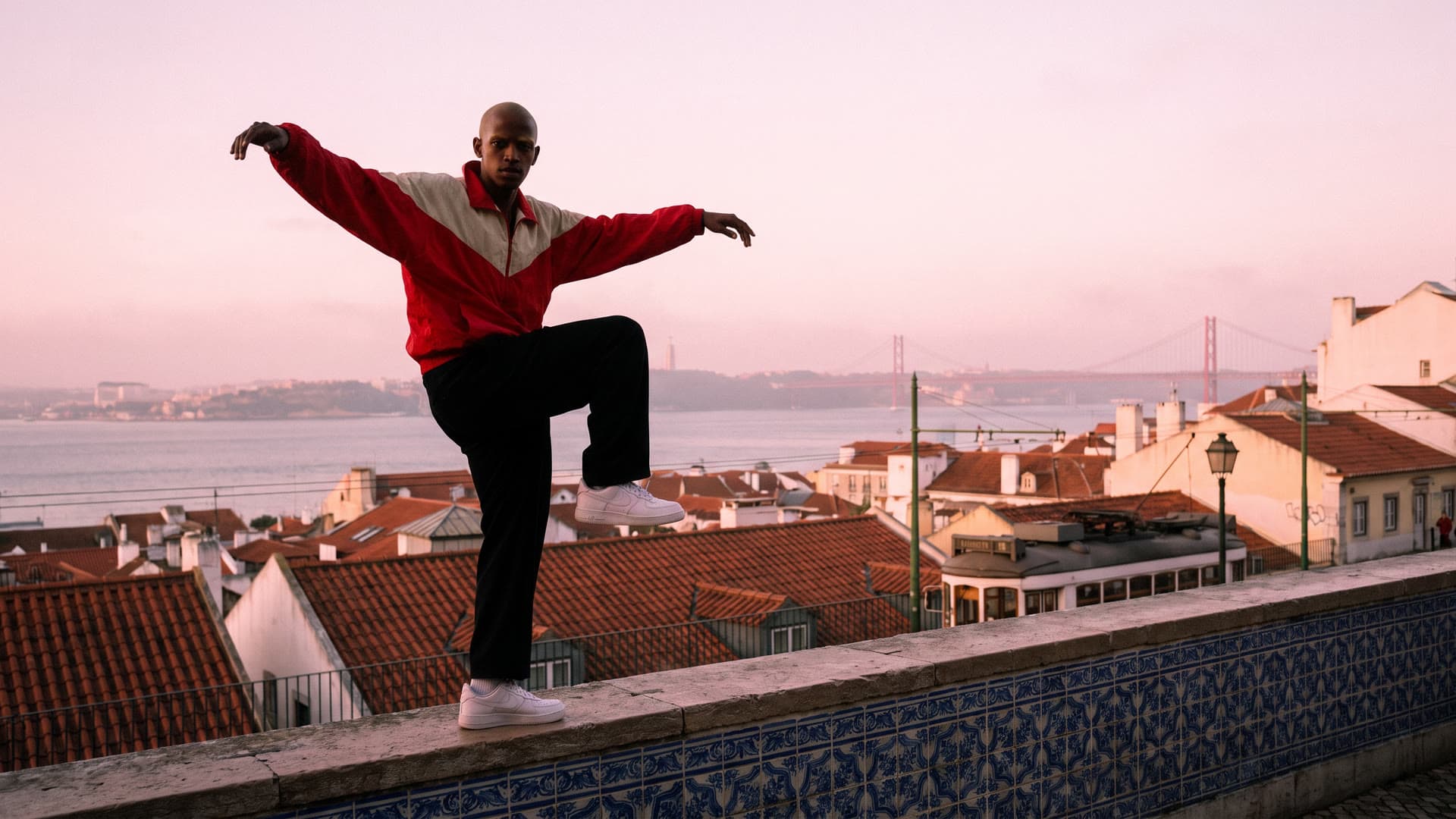 The first frame of 5 da manhã, shot 4